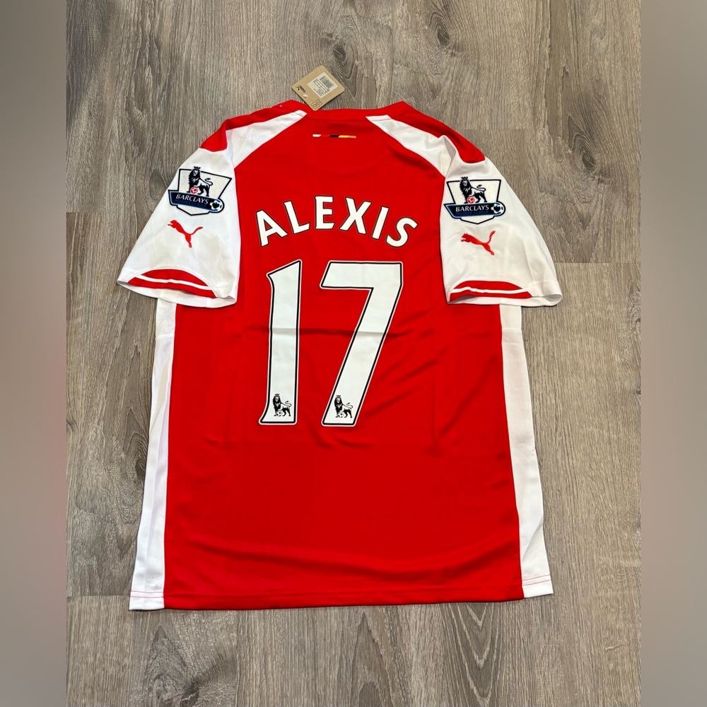 Alexis Sanchez Arsenal Home Jersey 14/15